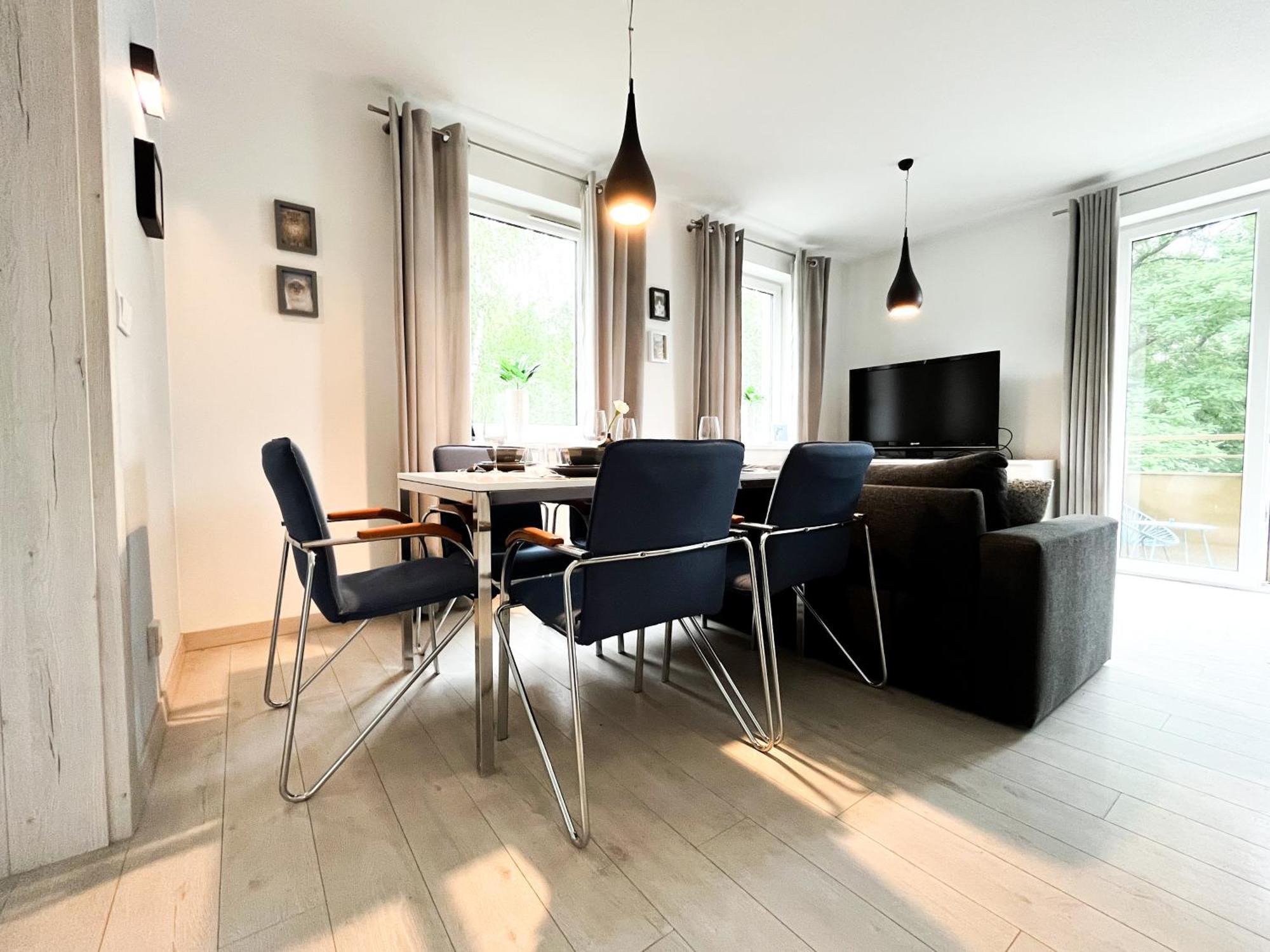 Apartamento Walk To Park, Modern 2Bd Kitchen! Balcony, Parking Breslavia Exterior foto