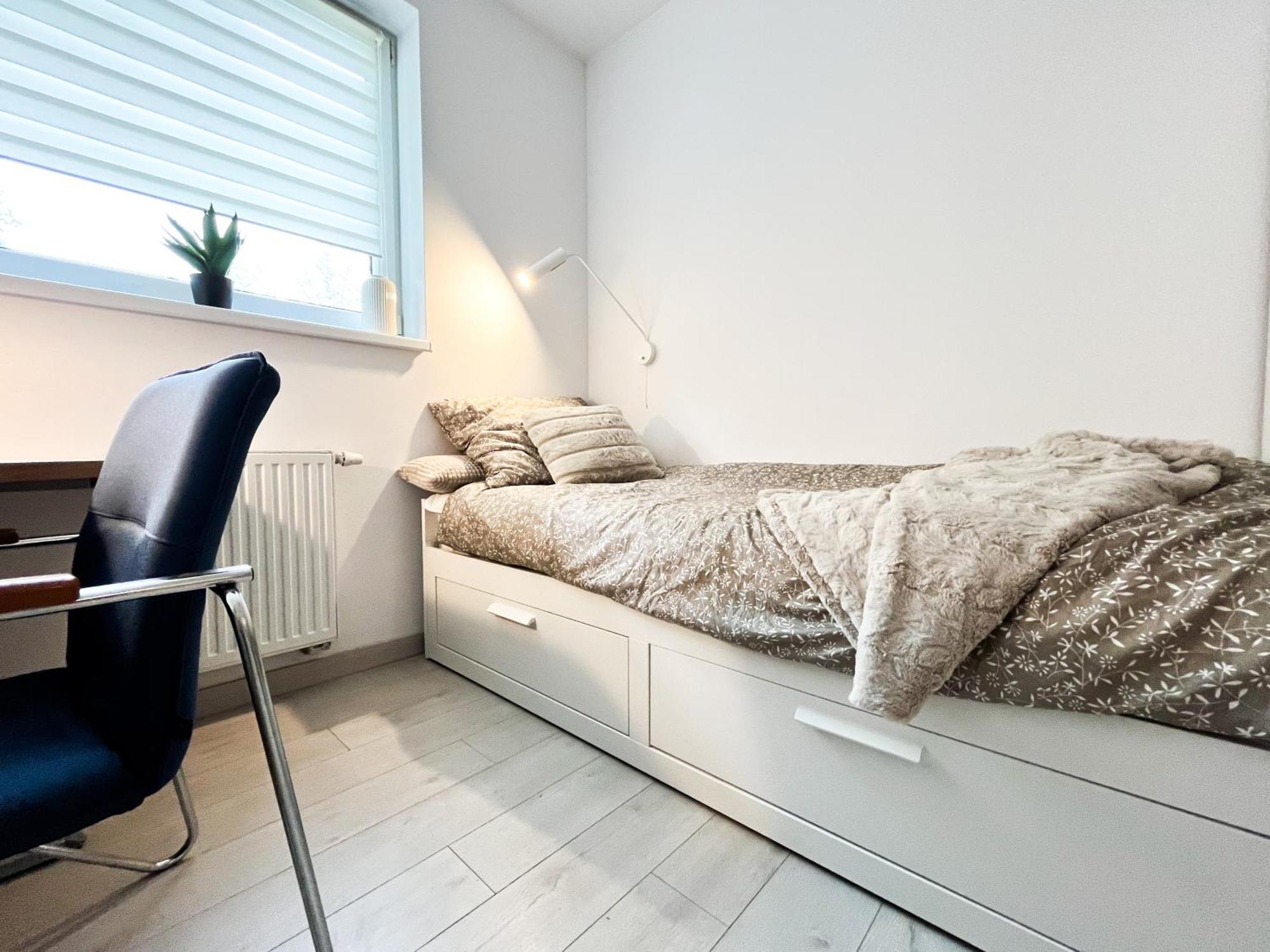 Apartamento Walk To Park, Modern 2Bd Kitchen! Balcony, Parking Breslavia Exterior foto